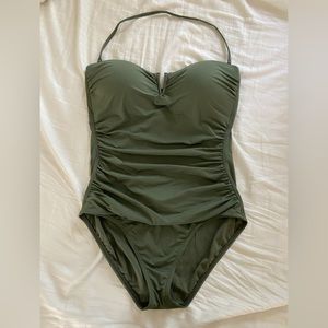 Tommy Bahama Pearl V-Wire Bandeau